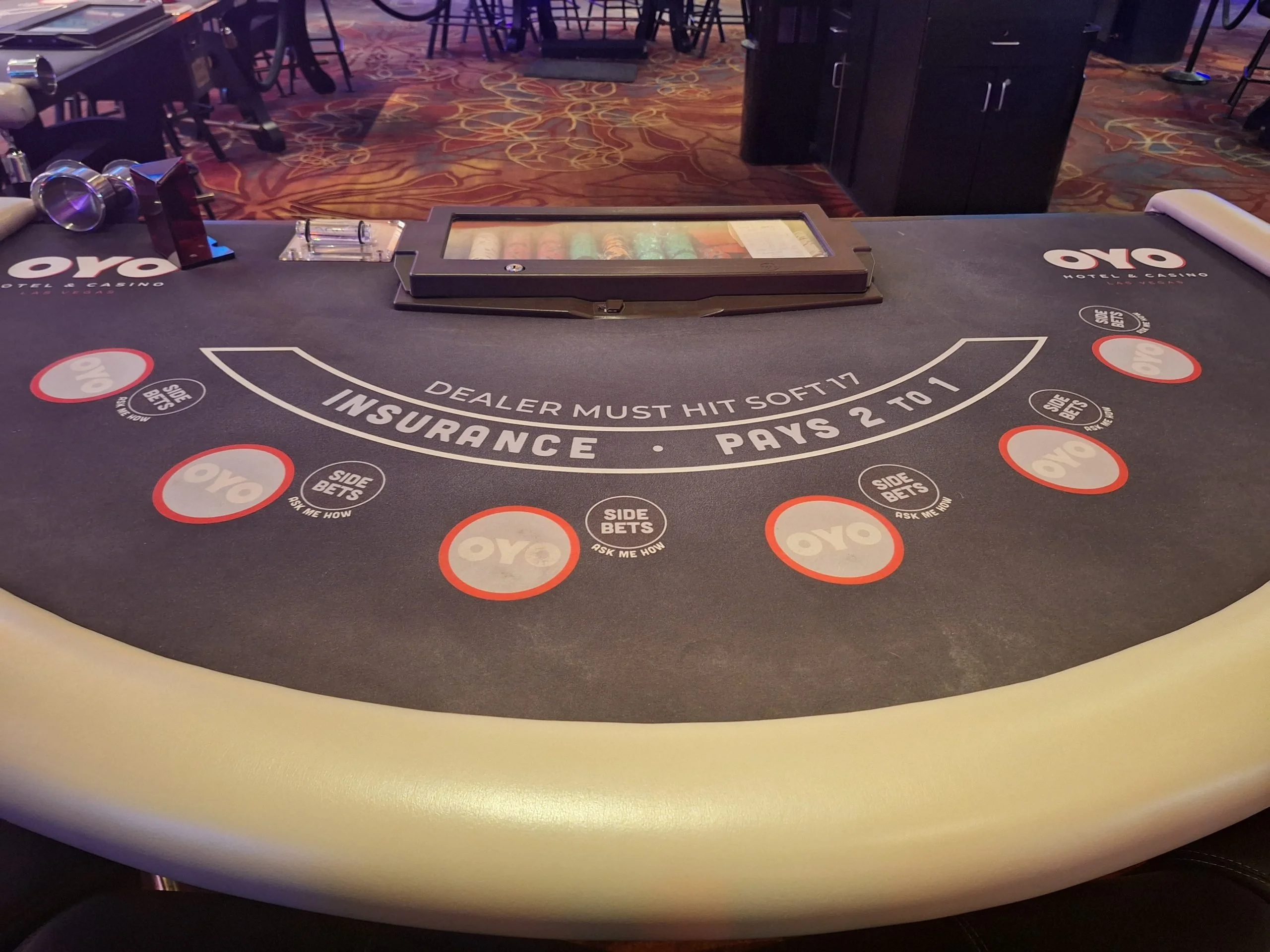 European roulette wheel with single zero highlighted